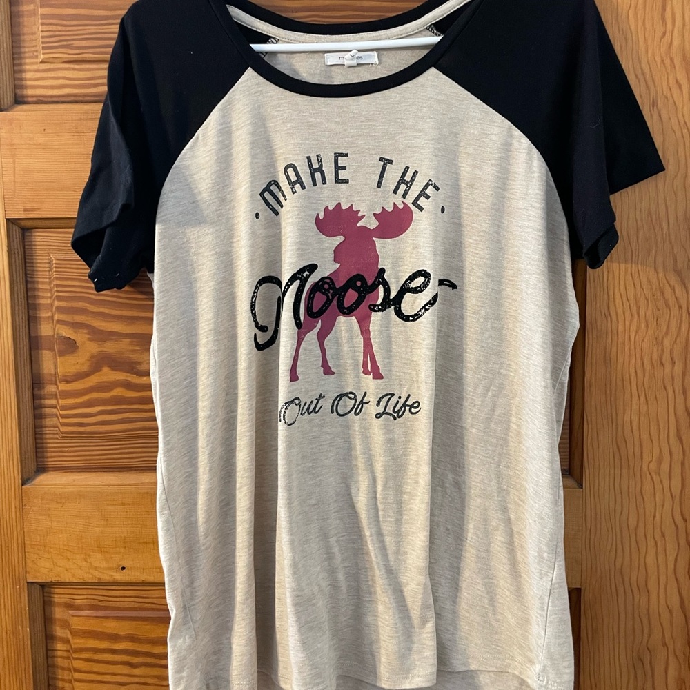 Maurice’s graphic t-shirt